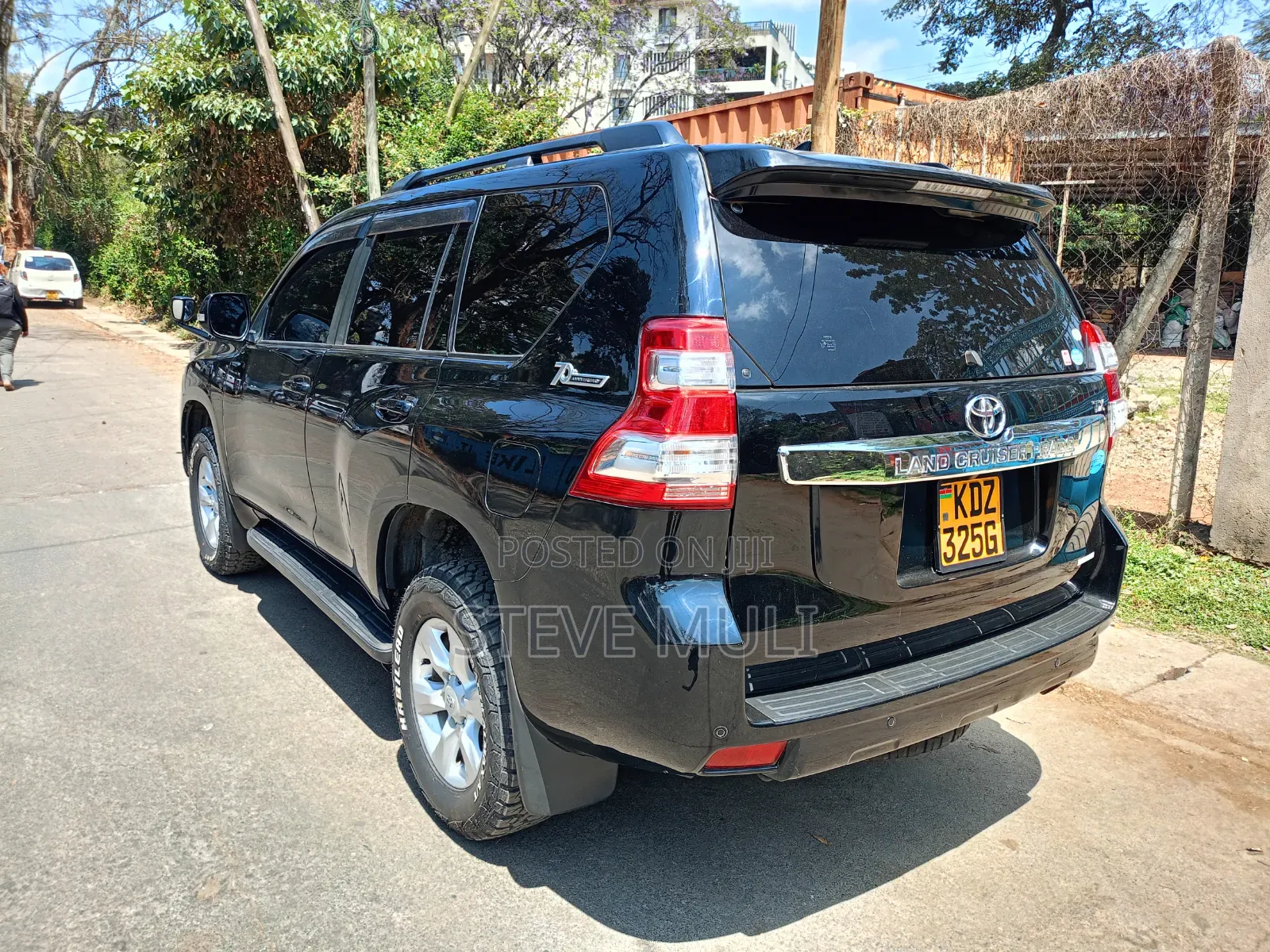 Toyota Land Cruiser Prado 2013 Matt Black