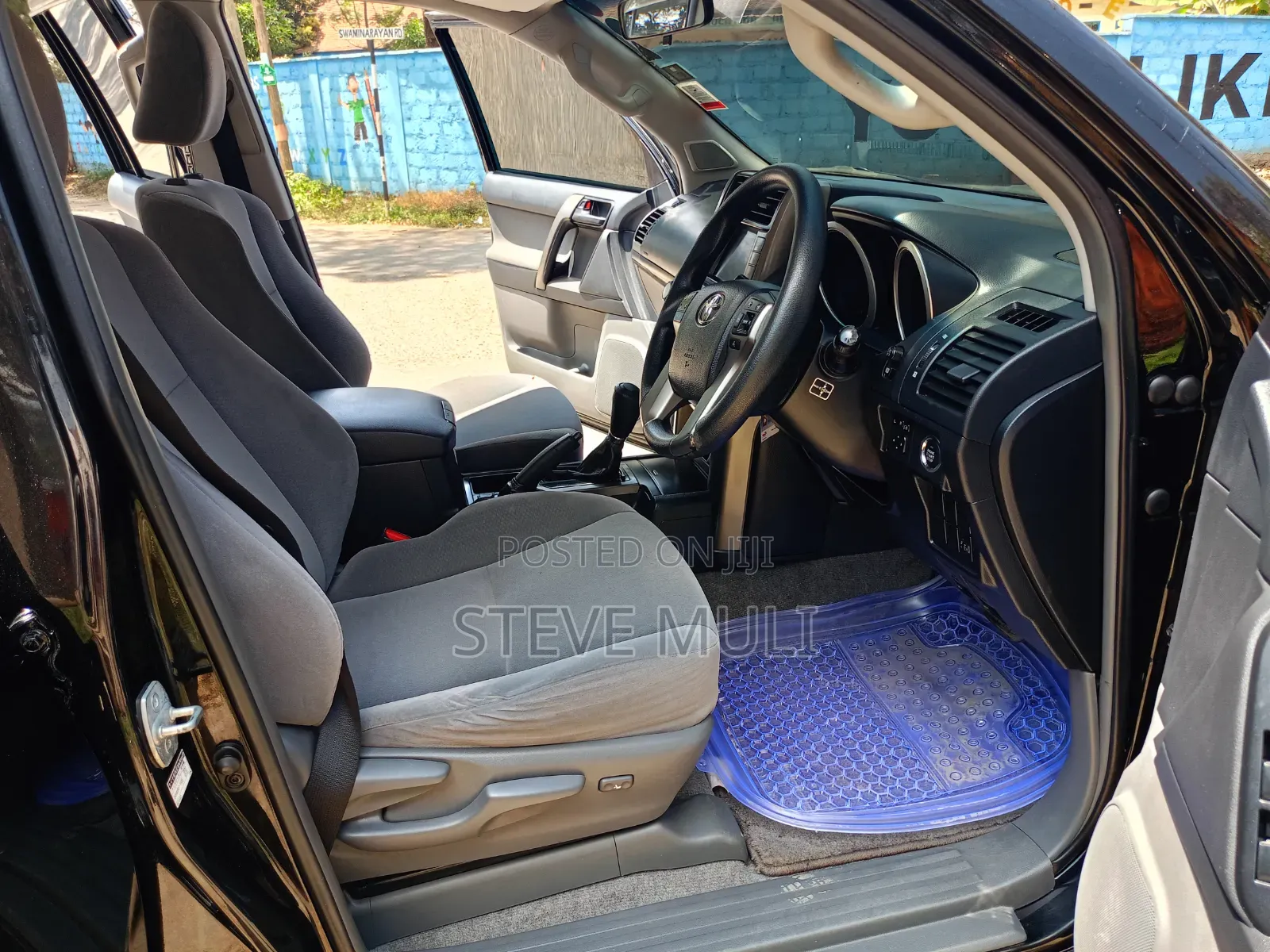 Toyota Land Cruiser Prado 2013 Matt Black