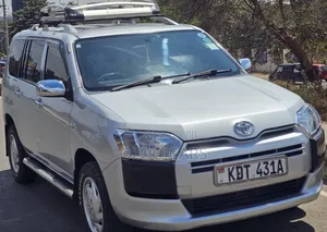 Toyota Probox 2018 Silver