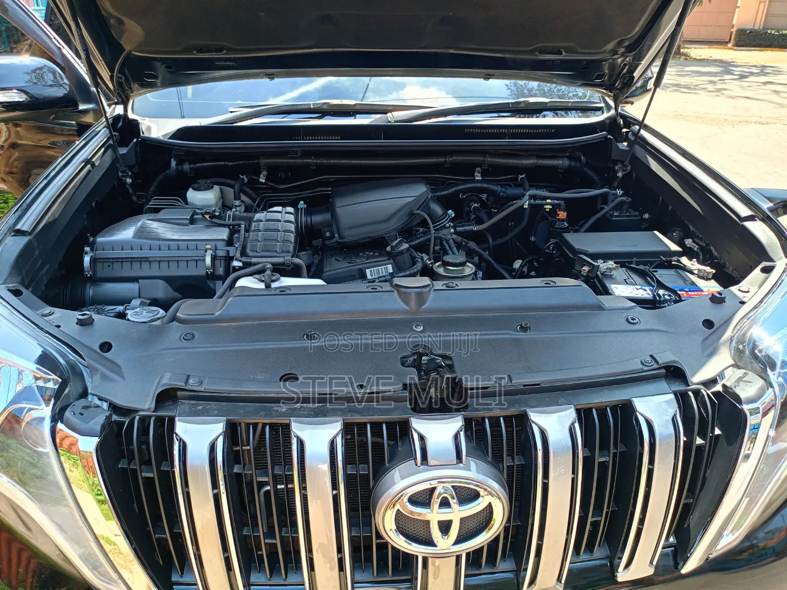 Toyota Land Cruiser Prado 2013 Matt Black