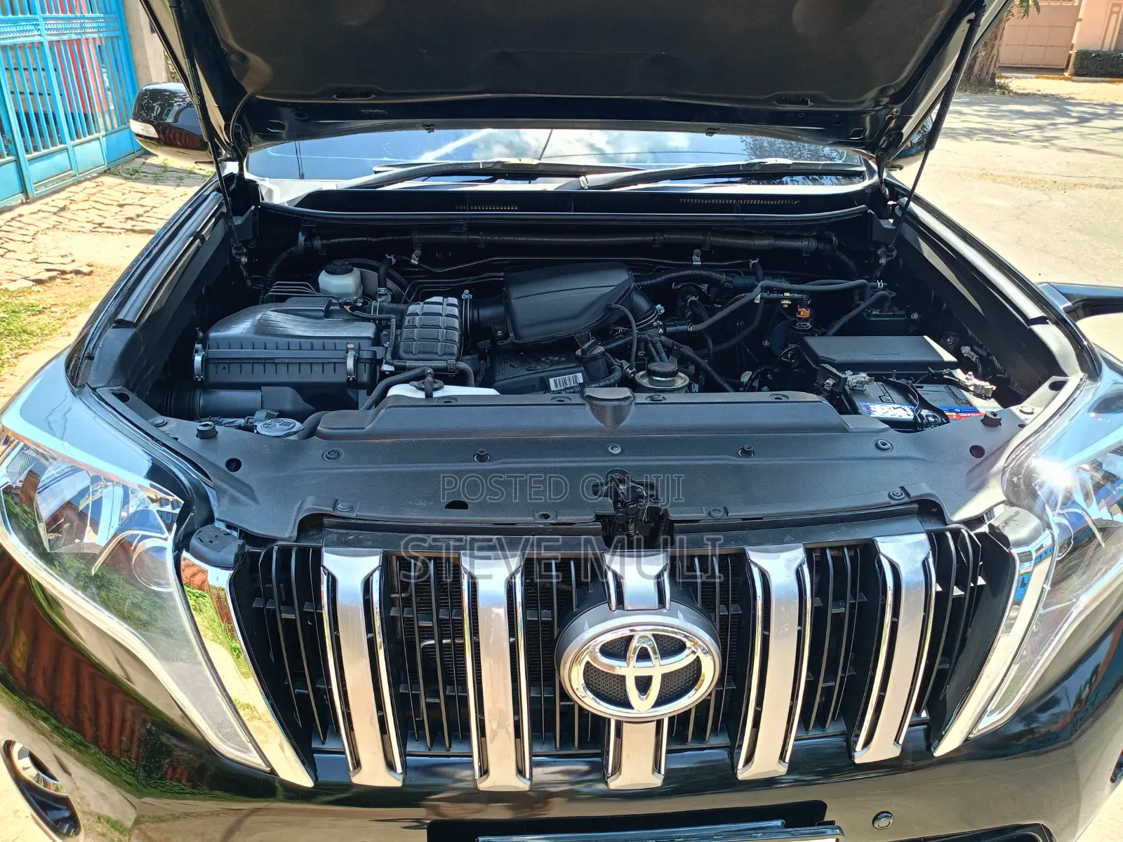 Toyota Land Cruiser Prado 2013 Matt Black
