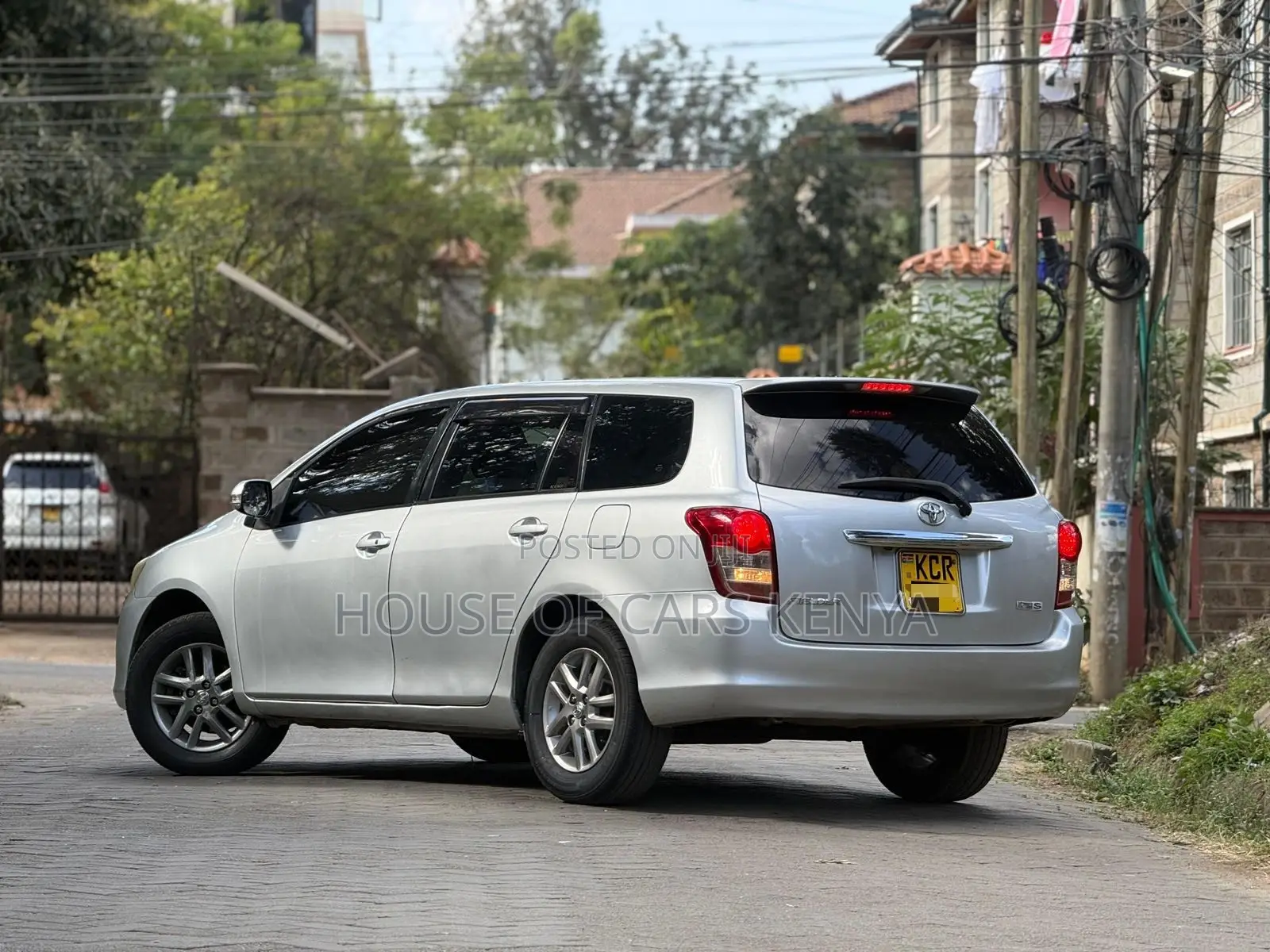 Toyota Corolla Fielder 2011 White