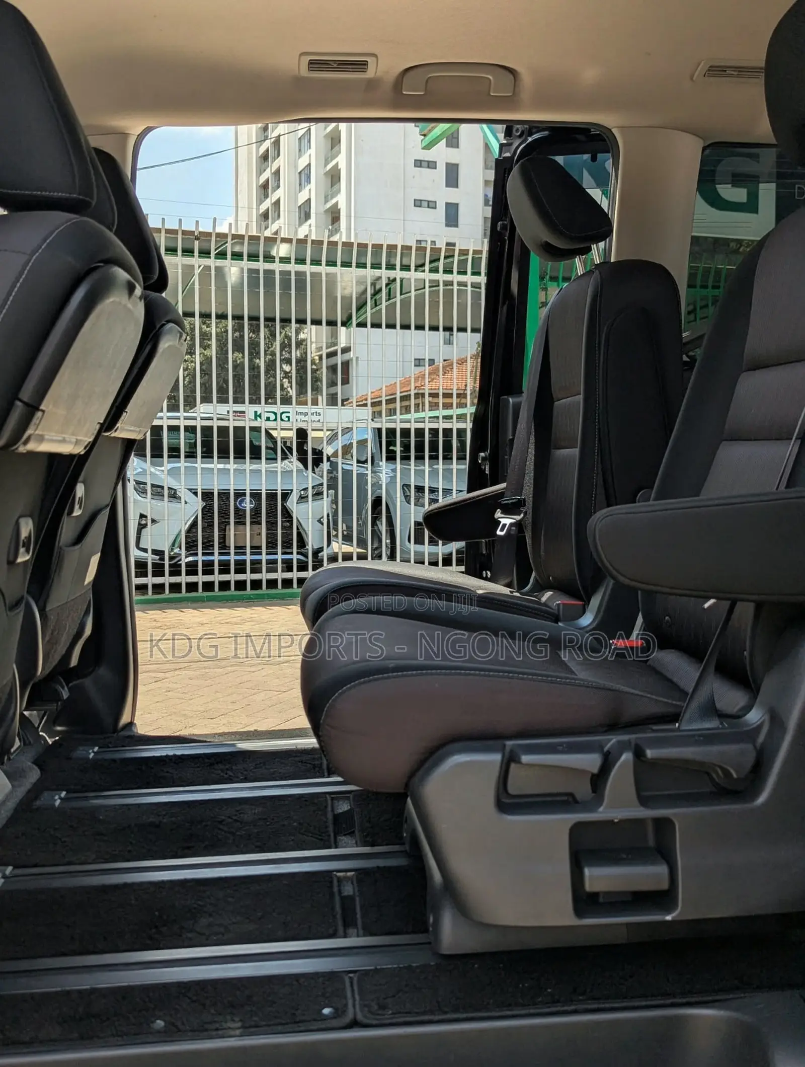 Nissan Serena 2019 Black