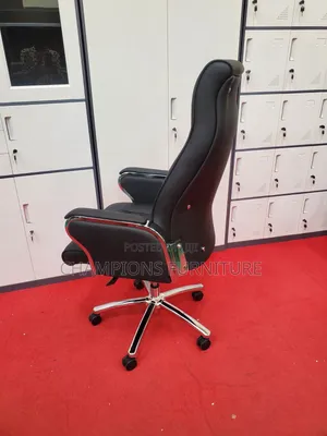 Black Luxe Executive Office Chair