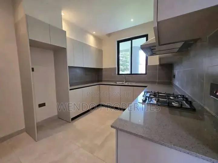 4bdrm Villa in Hardy for rent
