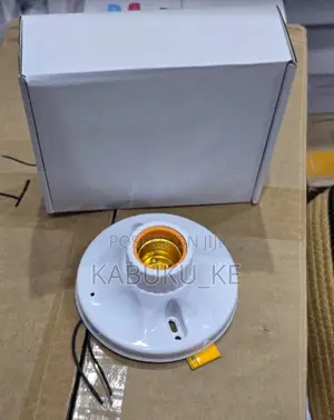 Wireless Security Bulb Holder Camera – Smart Home Monitoring