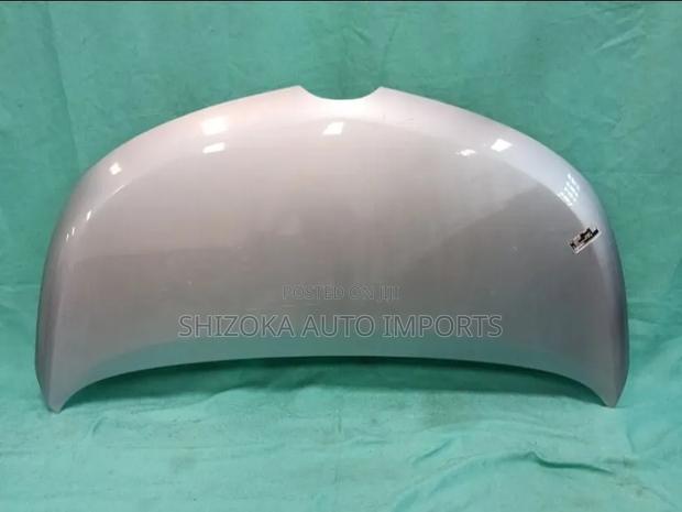 Bonnet Mazda Biante Ccefw 2012
