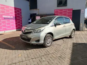 Toyota Vitz 2012 Green