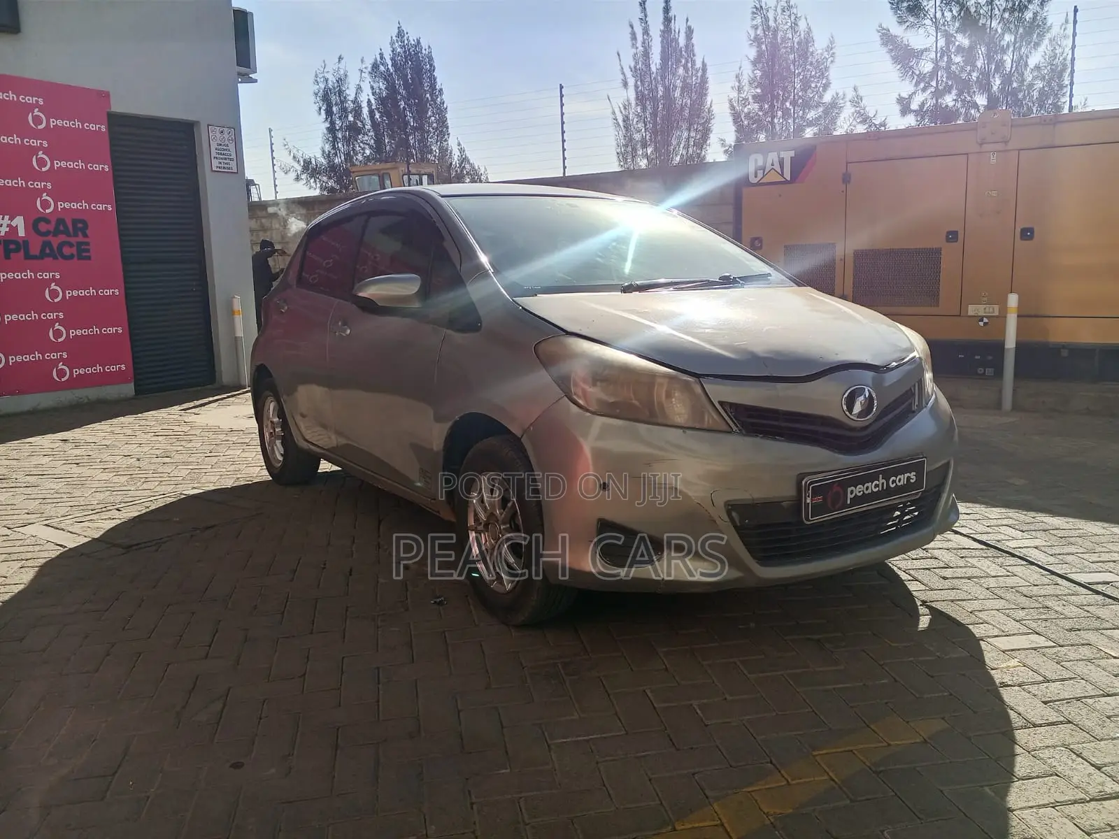 Toyota Vitz 2012 Green