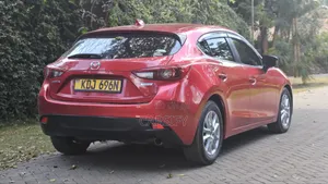 Mazda Axela 2015 Maroon