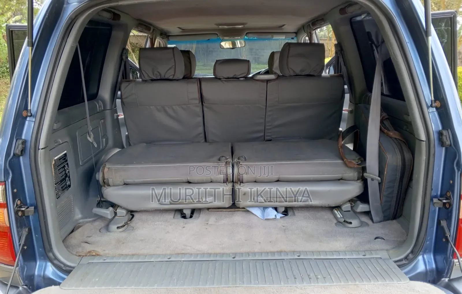 Toyota Land Cruiser 2002 Blue
