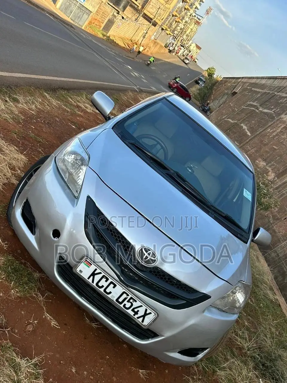 Toyota Belta 2008 Silver