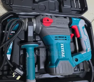 Total Professional 10KG Concrete Demolition Breaker