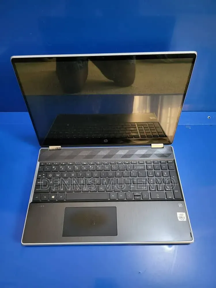 Laptop HP Pavilion x360 8GB Intel Core i5 HDD 500GB