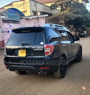 Subaru Forester 2010 Black
