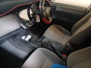 Toyota Axio 2015 Silver