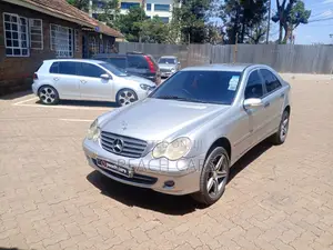 Mercedes-Benz C180 2007 Silver