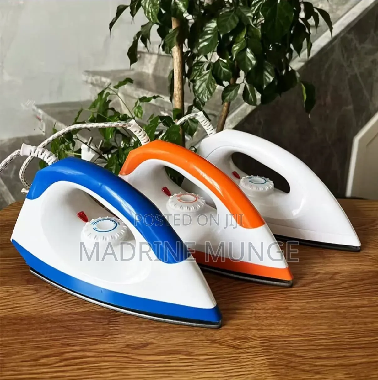 WholesaleRoyal Dry Iron Box