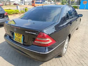 Mercedes-Benz C180 2004 Blue