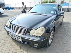 Mercedes-Benz C180 2004 Blue
