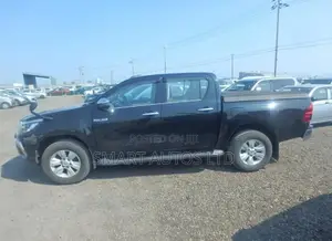 Toyota Hilux Revo Double Cab Deisel 2.4 AWD 2019 Matt Black