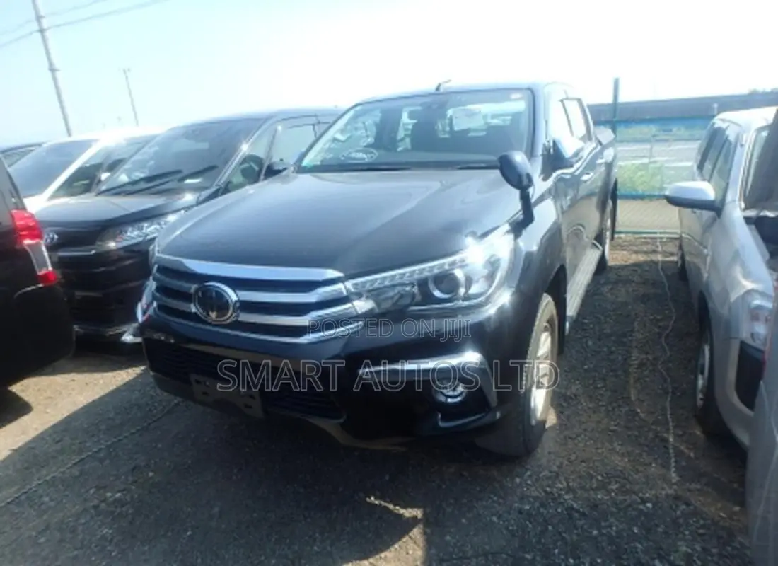Toyota Hilux Revo Double Cab Deisel 2.4 AWD 2019 Matt Black