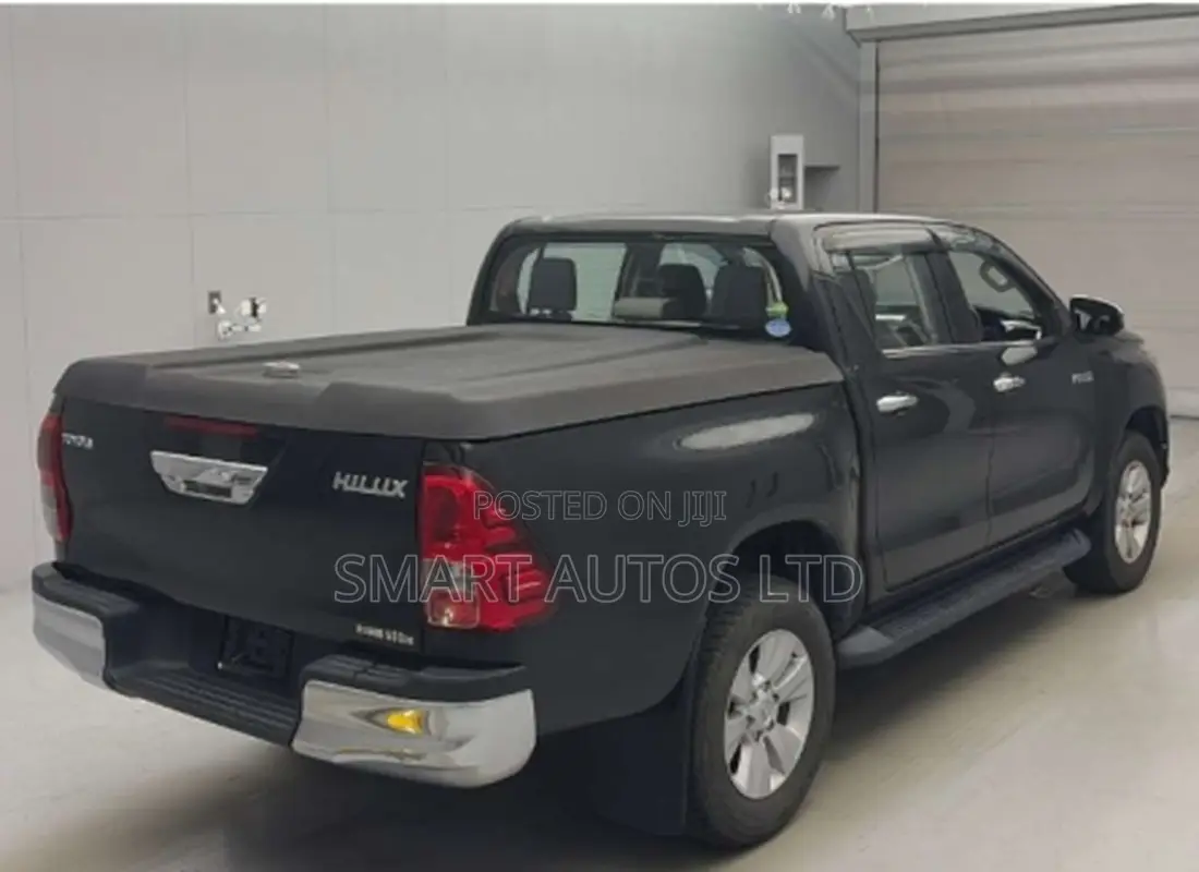 Toyota Hilux Revo Double Cab Deisel 2.4 AWD 2019 Matt Black