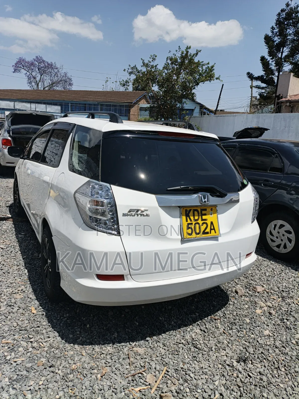 Honda Fit Shuttle 2014 White