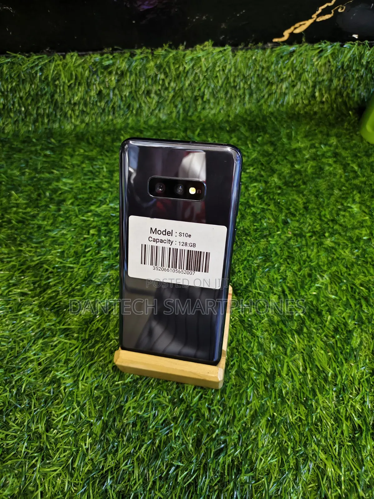 Samsung Galaxy S10e 128 GB Blue