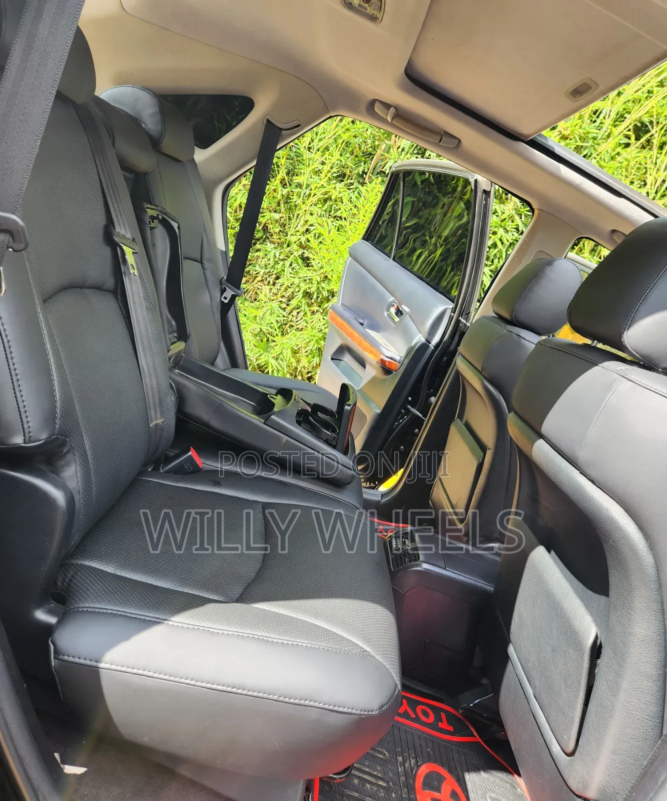 Toyota Harrier 2010 Black