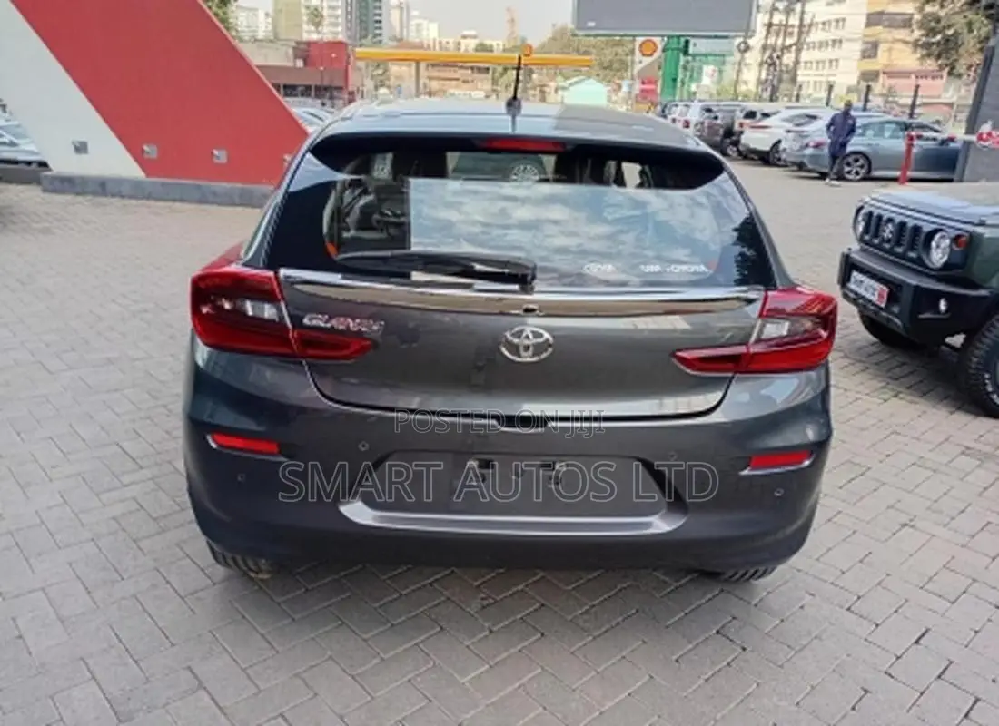 Toyota Starlet 2025 Gray