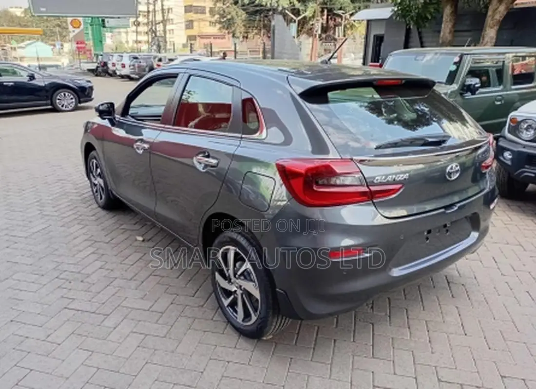 Toyota Starlet 2025 Gray