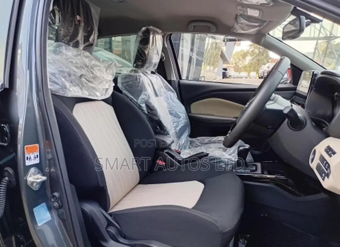 Toyota Starlet 2025 Gray