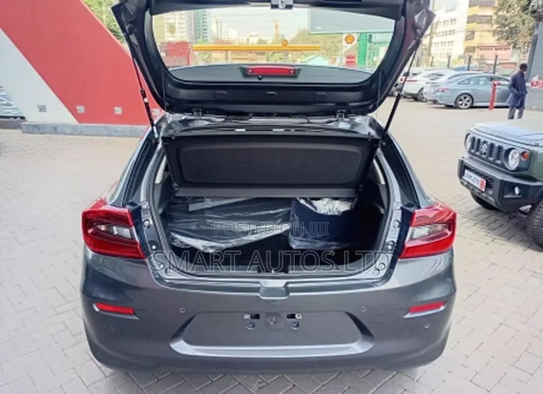Toyota Starlet 2025 Gray