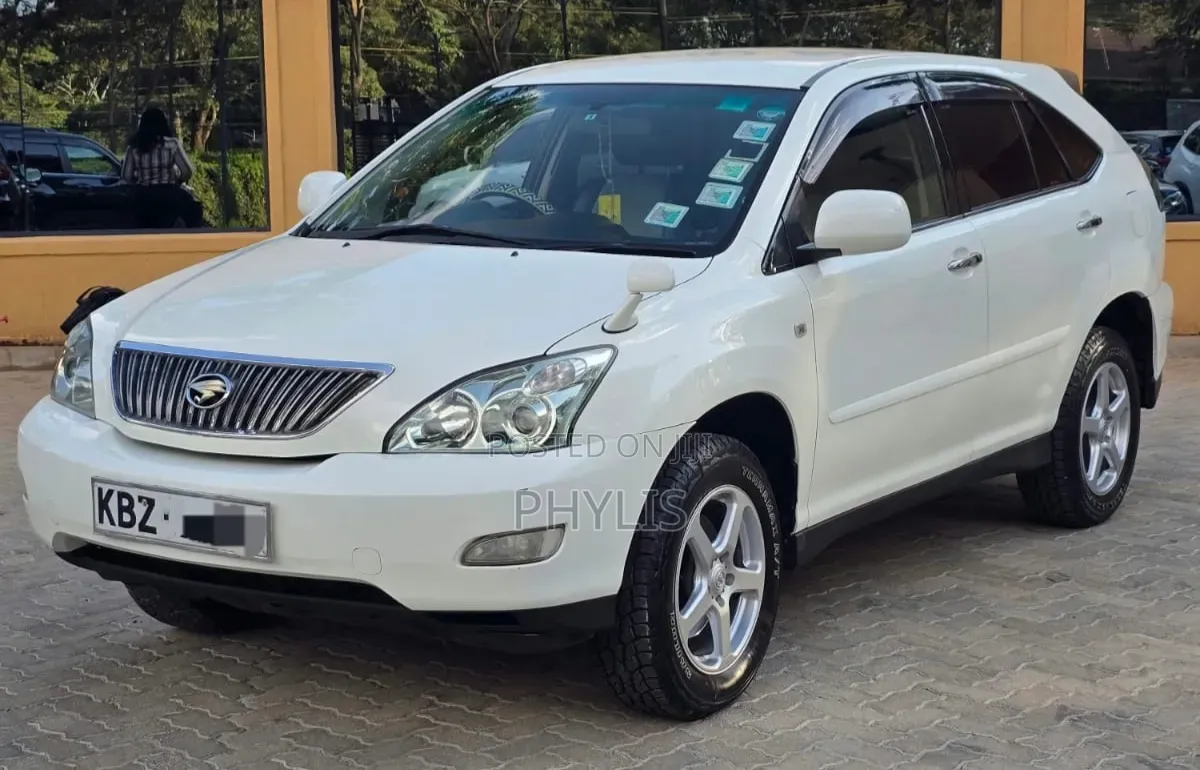 Toyota Harrier 2007 White
