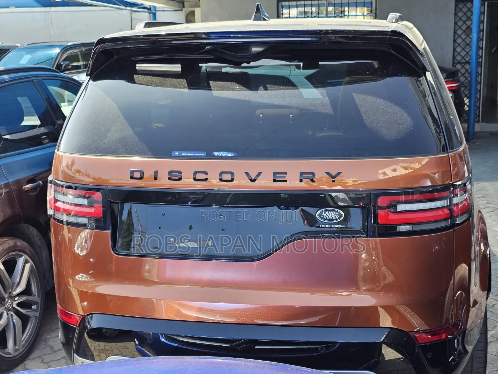 Land Rover Discovery 2018 Orange