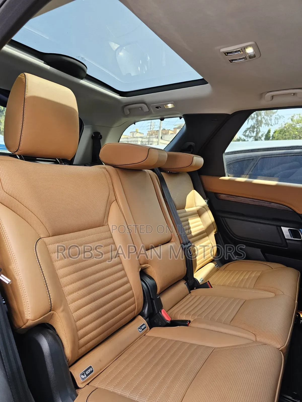 Land Rover Discovery 2018 Orange