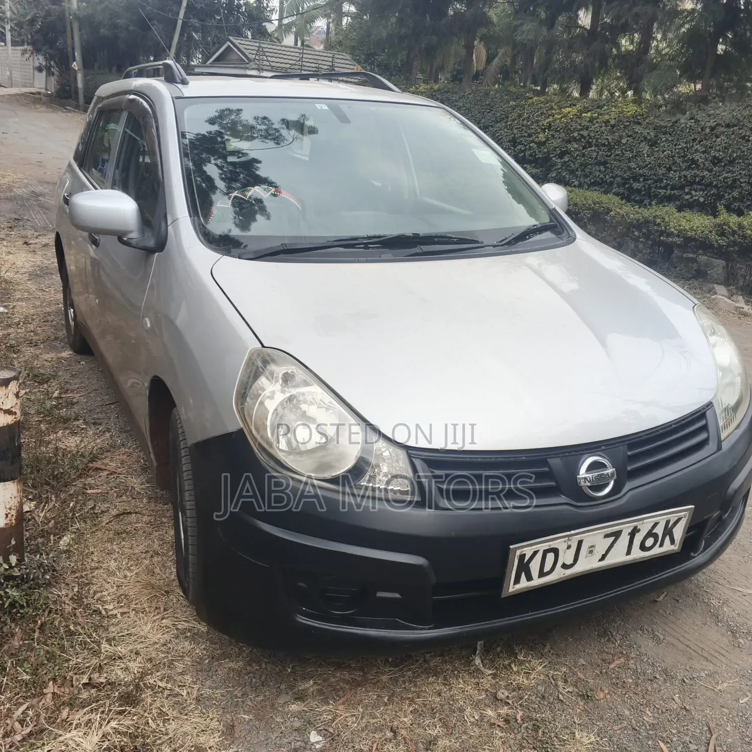 Nissan Advan 2015 Silver