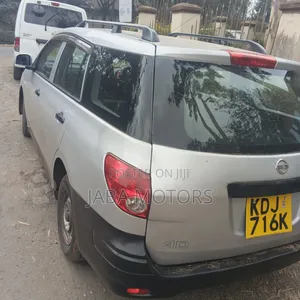 Nissan Advan 2015 Silver
