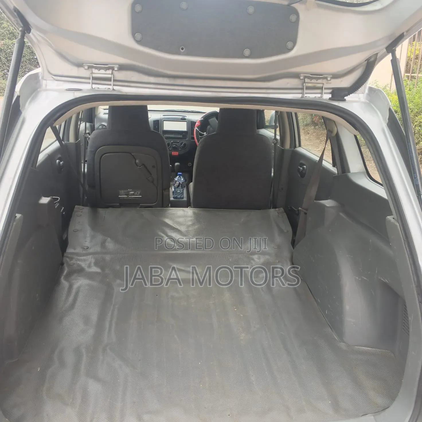 Nissan Advan 2015 Silver