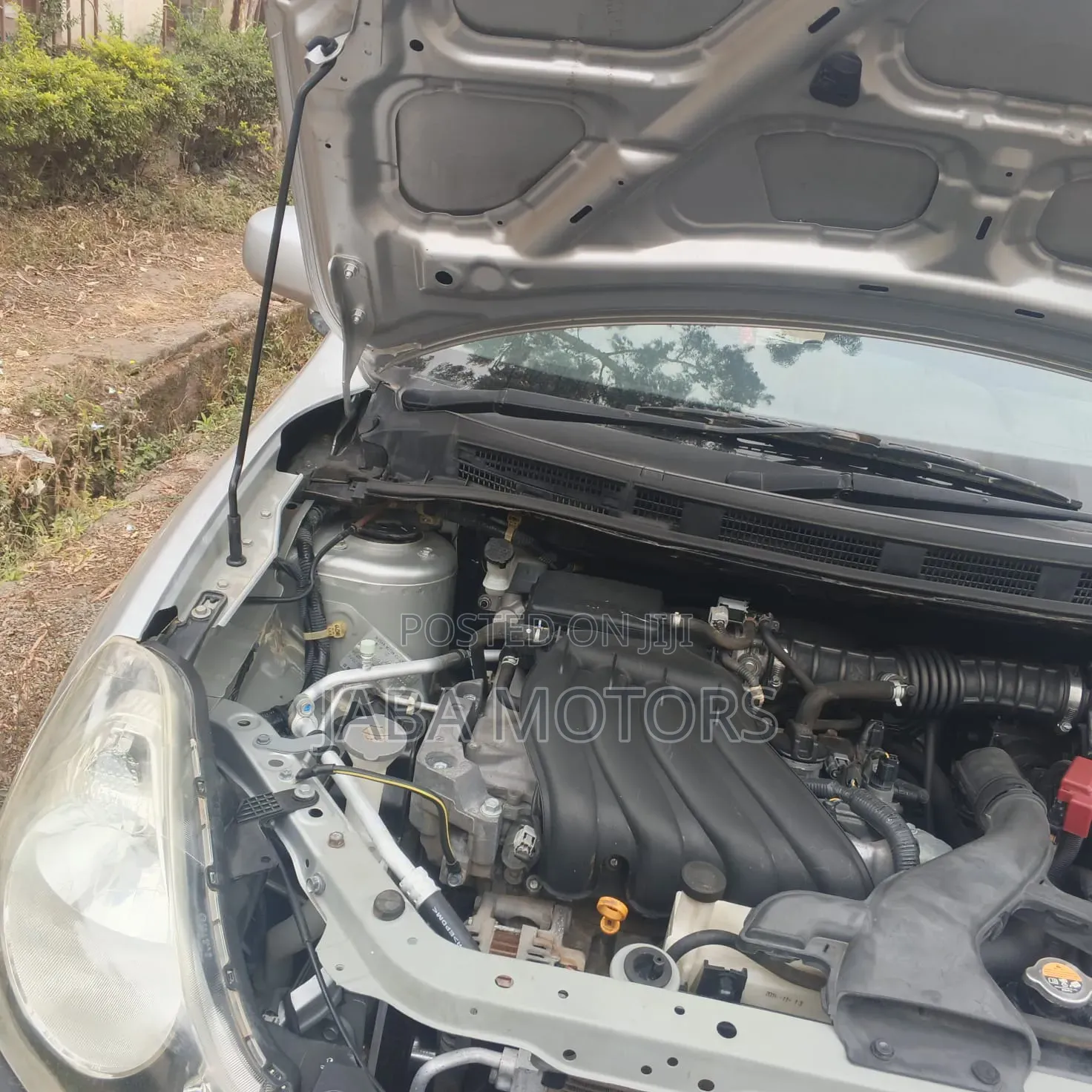 Nissan Advan 2015 Silver