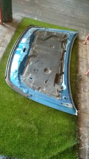 Honda Stream Bonnet