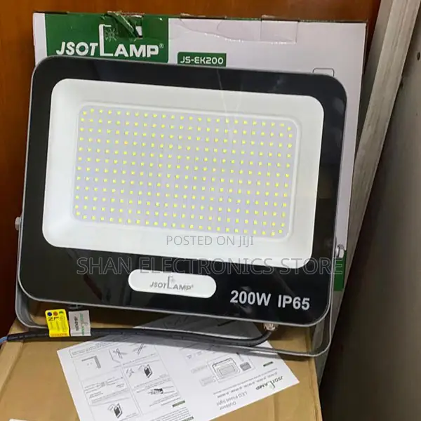 Intelligent Automatic Dusk-to-Dawn Lighting *200w AC Floodlight