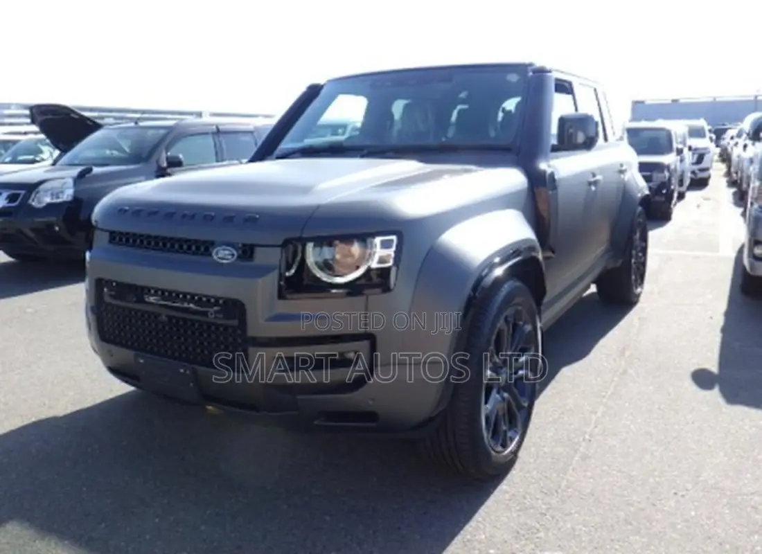 Land Rover Defender 110 P635 OCTA 2025 Gray