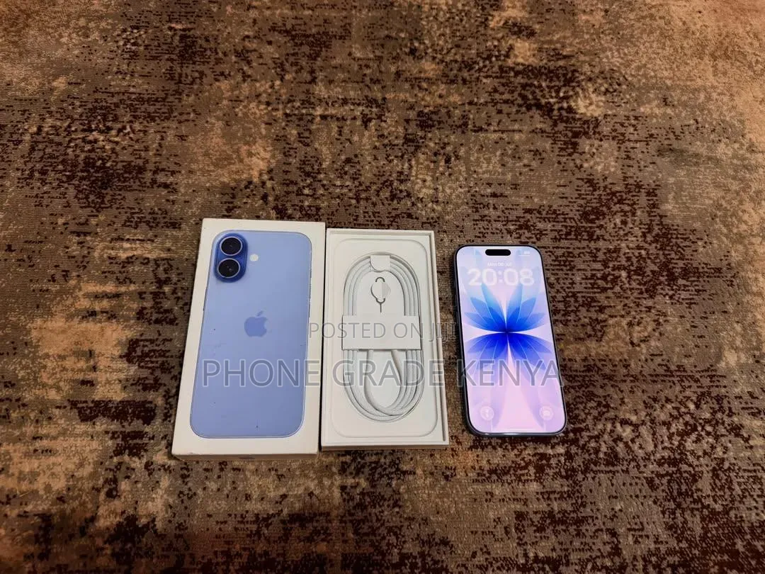 New Apple iPhone 17 256 GB Blue