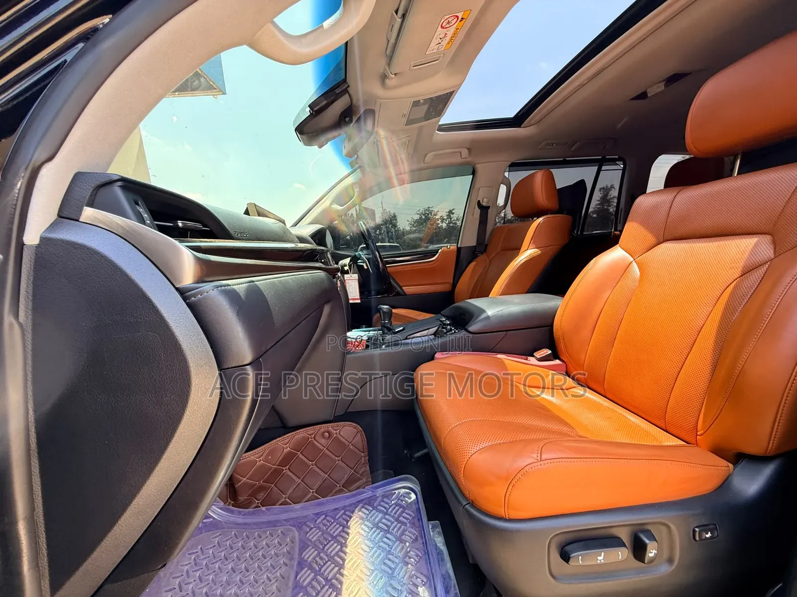 Lexus LX 2016 Black