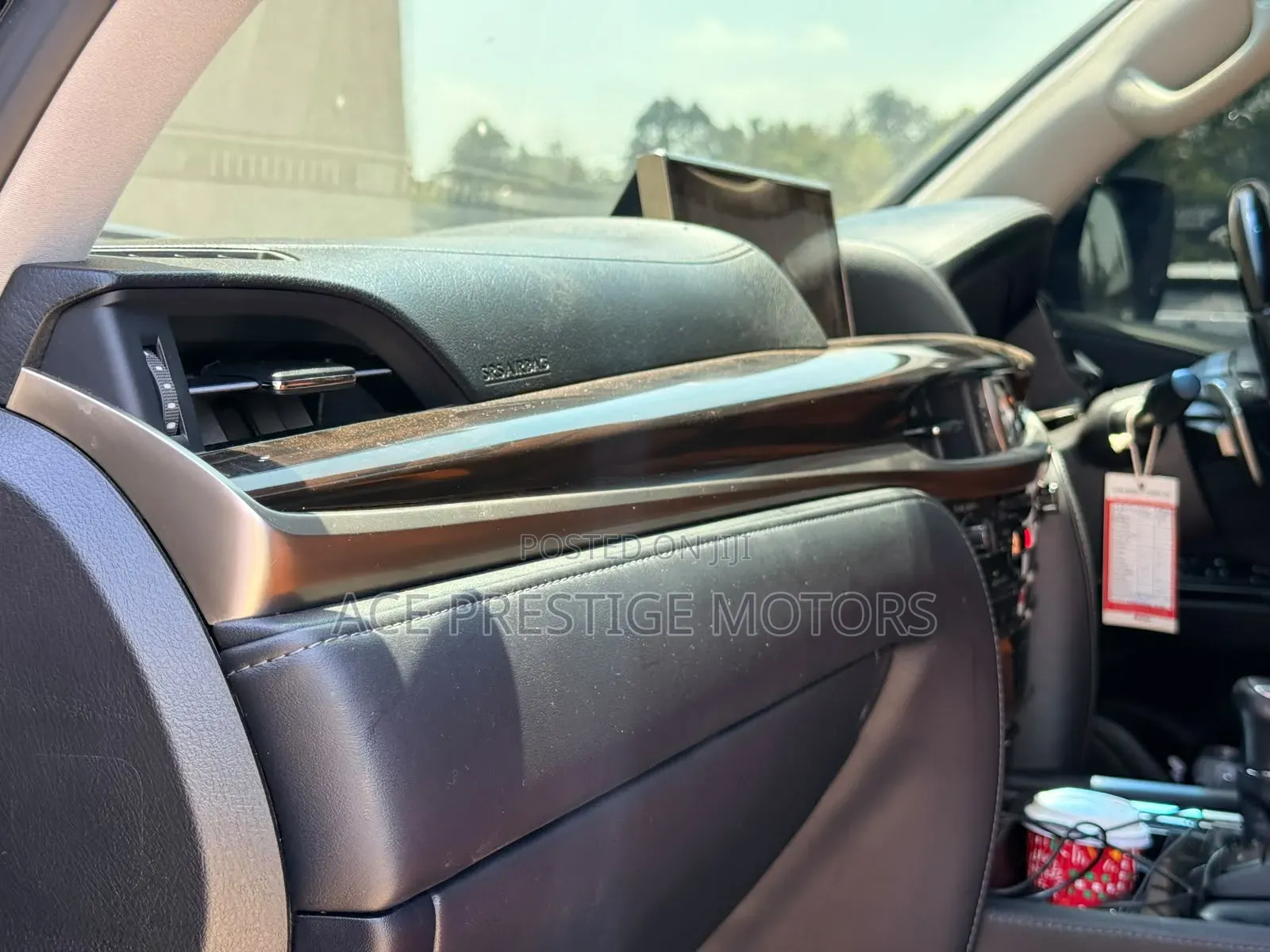 Lexus LX 2016 Black