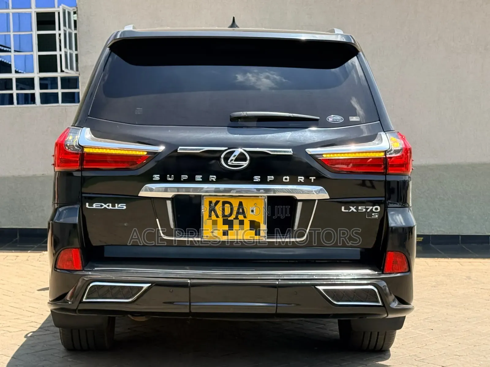 Lexus LX 2016 Black