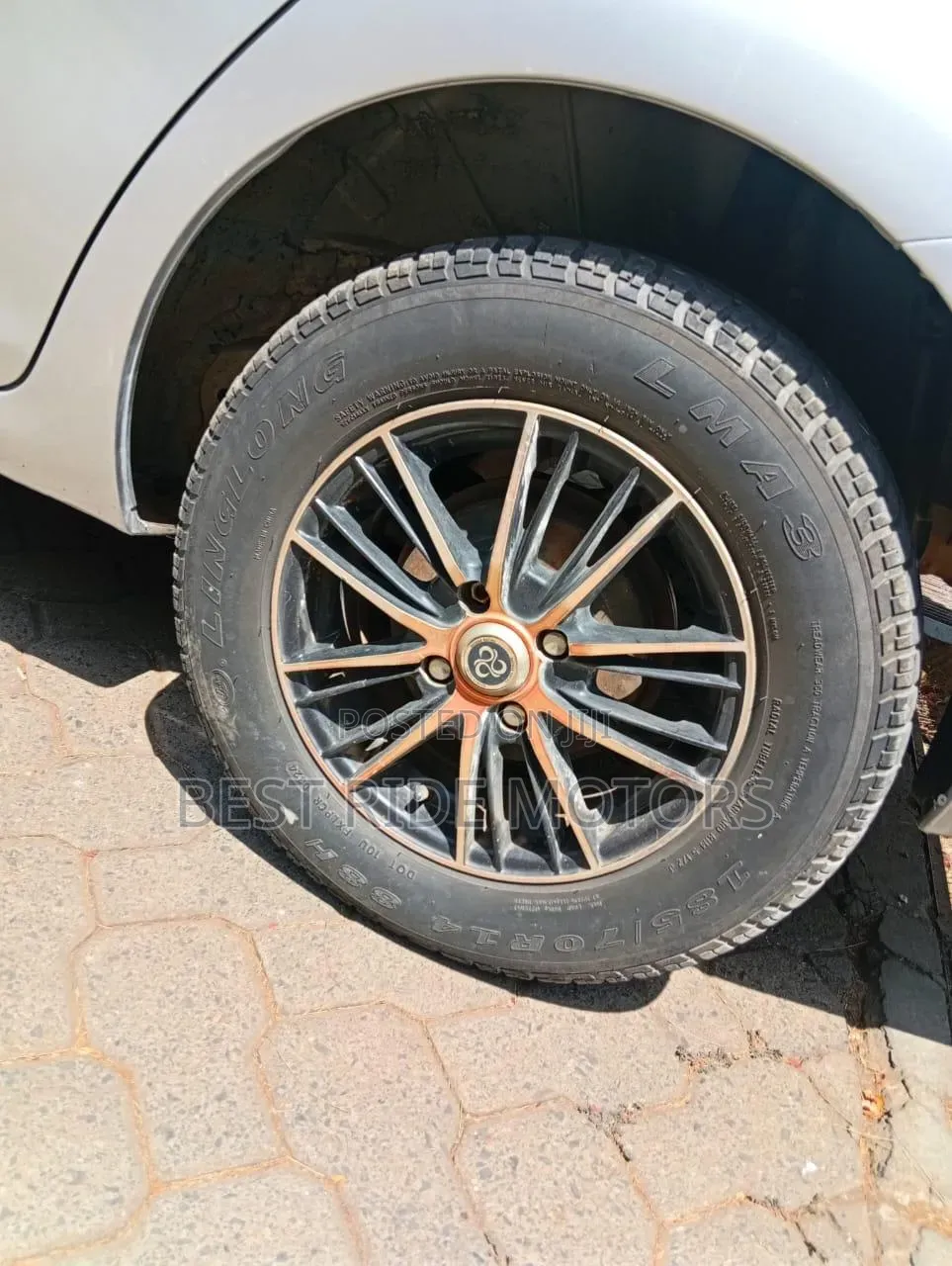Toyota Belta 2009 Silver