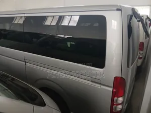 Toyota HiAce 2019 Silver